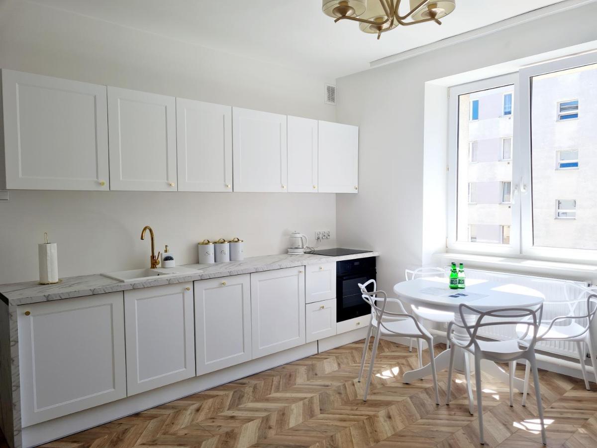 Sun And Holidays Apartament Abrahama Gdynia Eksteriør billede